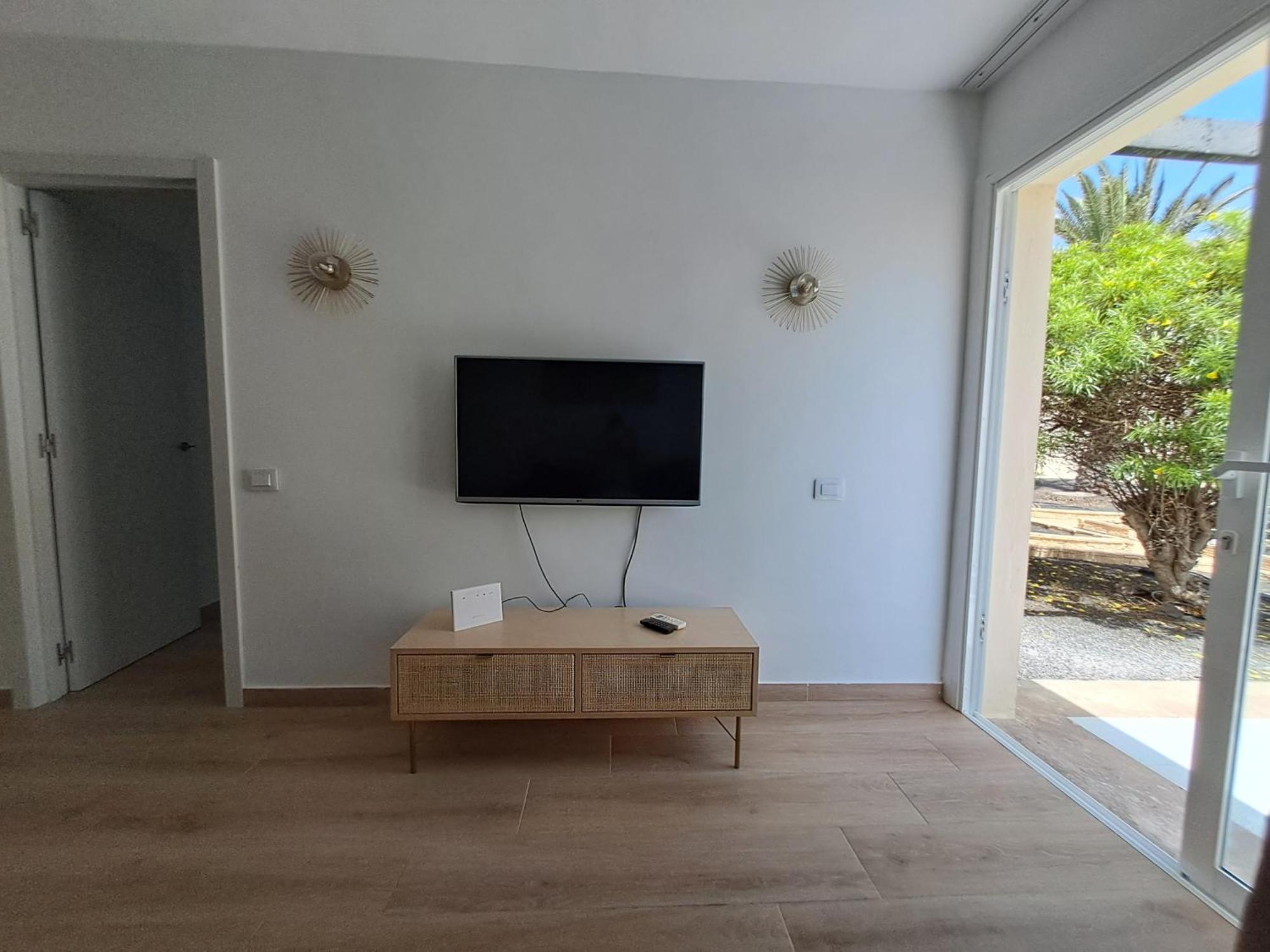 Homeforguest Apartamento 13 Con Terraza Y Piscina En Corralejo Exterior foto